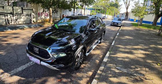 FIAT TORO 2.0 16V TURBO DIESEL VOLCANO 4WD AT9
